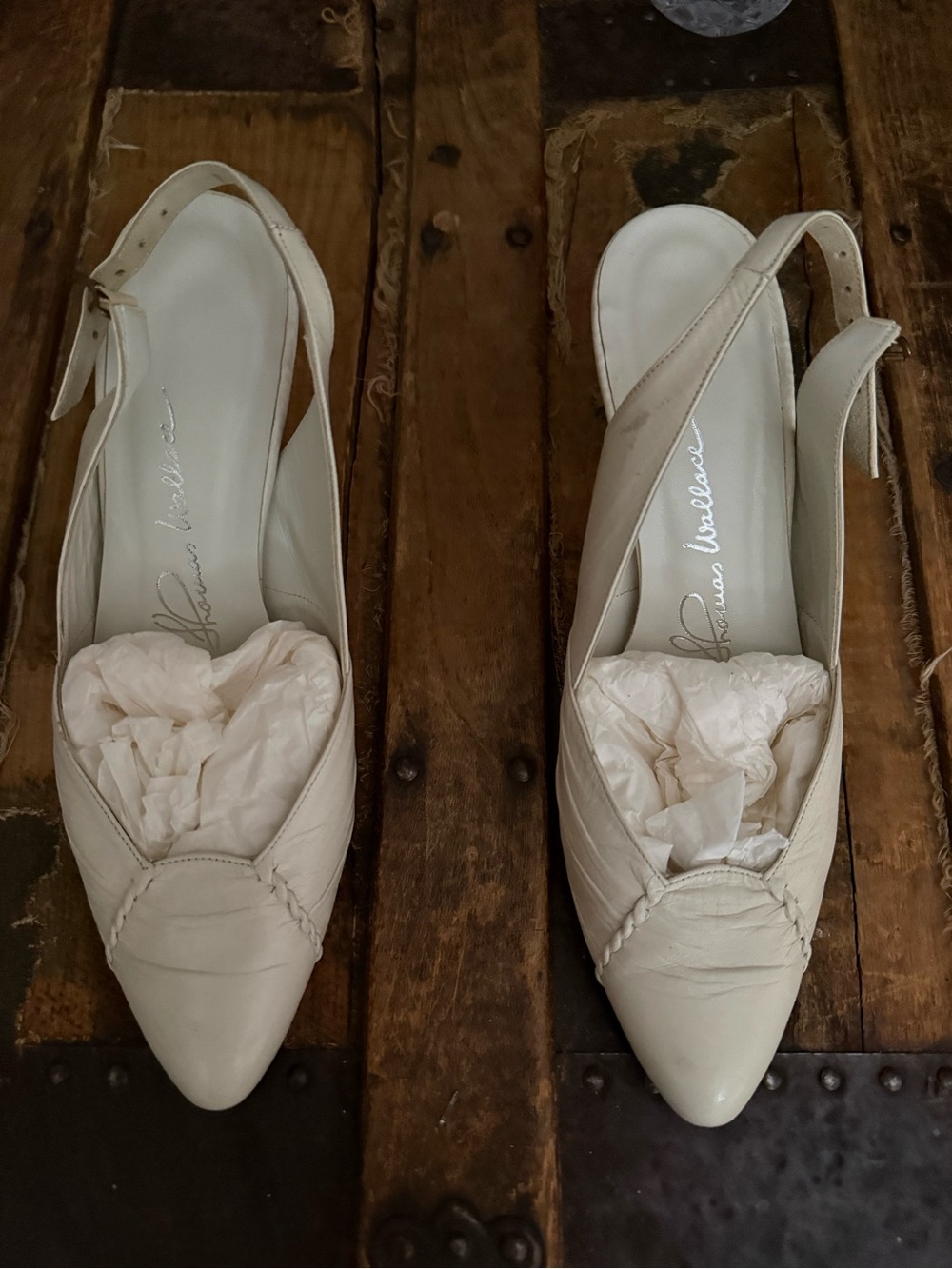 Thomas Wallace Leather Slingback Pointed Toe Flats in Bone